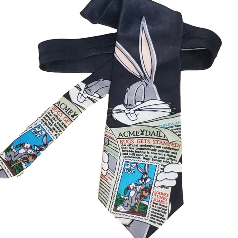 Bugs Bunny Tie